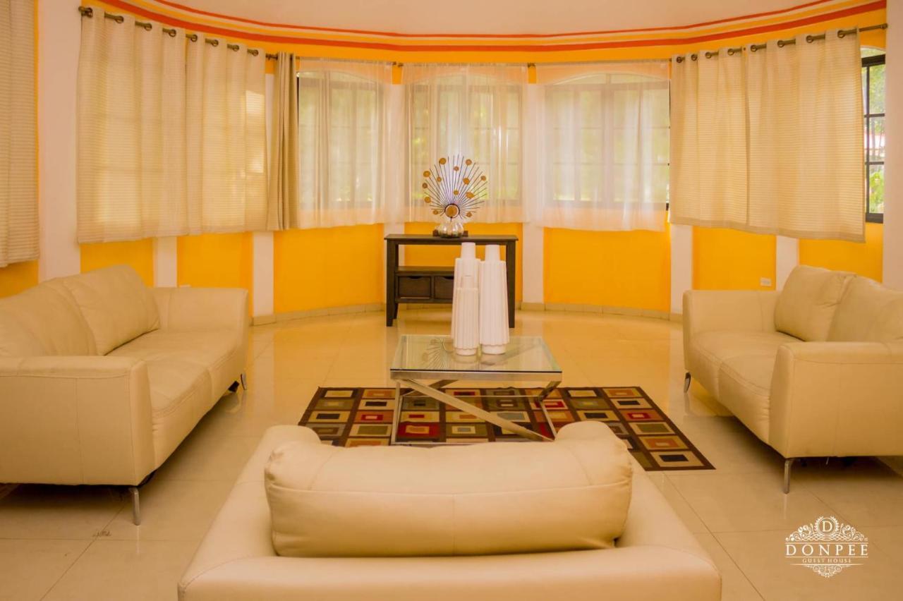 Donpee Guest House Leogane Ngoại thất bức ảnh