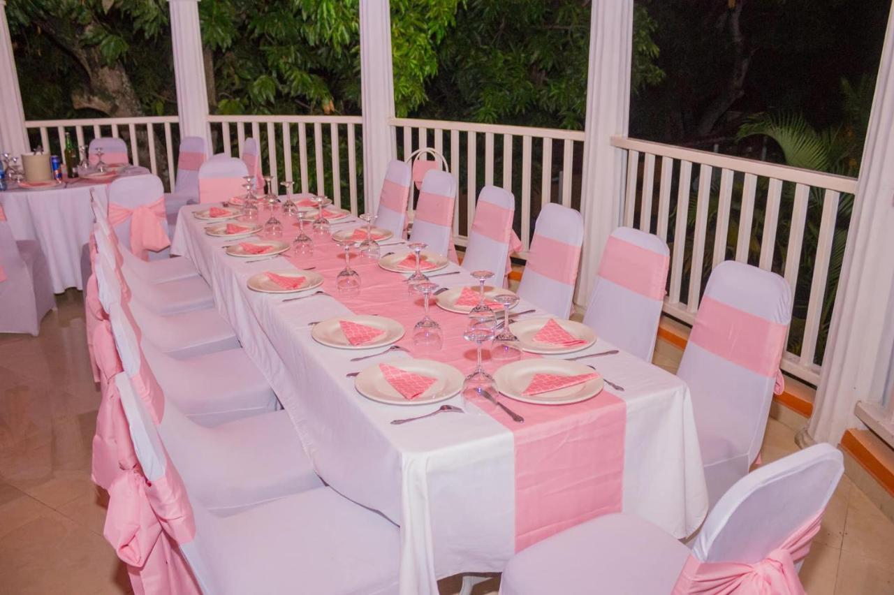 Donpee Guest House Leogane Ngoại thất bức ảnh